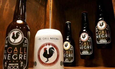 Tast de jocs maridats amb cervesa artesana i formatges artesans